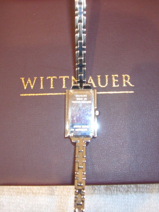 Wittnauer Rectangular Ladies A6 Diamond Accent, Sapphire Crystal Watch EXCELLENT main image 5